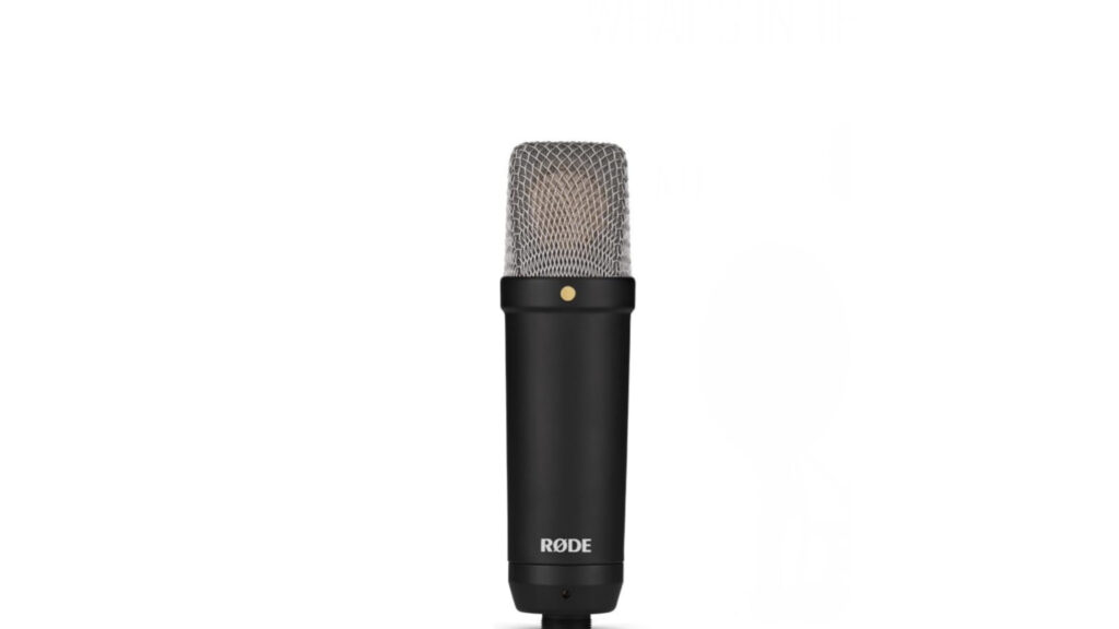 RØDE NT1 5th generation condenser microphone with shock mount
